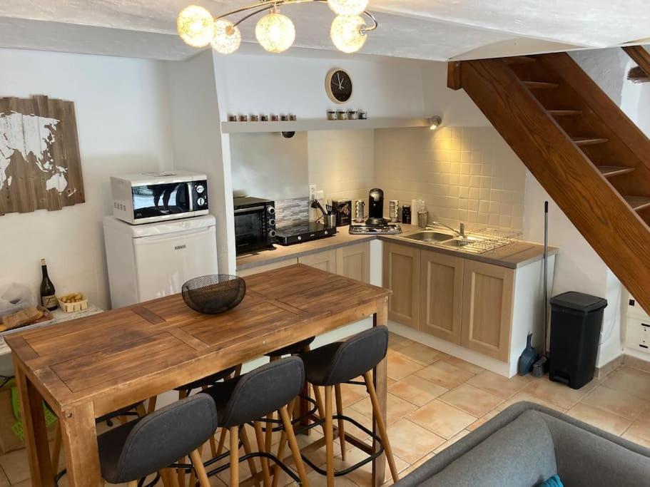 Petite Maison En Provence Plaisians Экстерьер фото