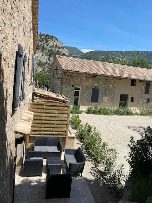 Petite Maison En Provence Plaisians Экстерьер фото